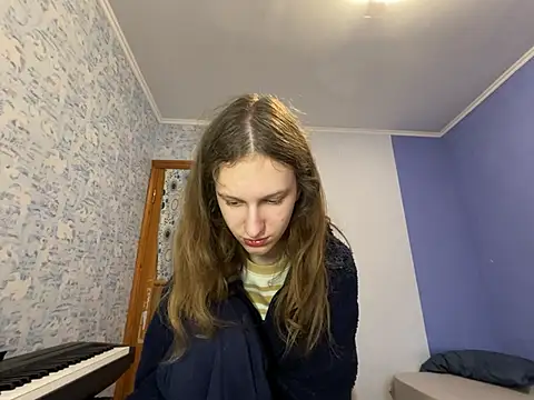 Snapshot of Eva_Angel3 chatting on 05-03-26, 05:16 Eva Angel3 online show from 05-03-26, 05:16