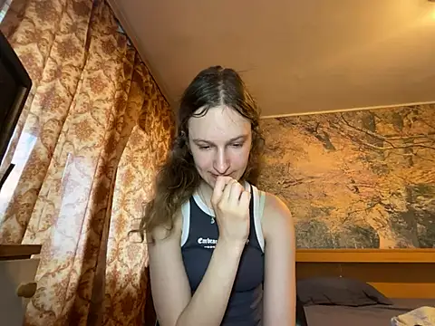 Snapshot of Eva_Angel3 chatting on 06-23-26, 05:11 Eva Angel3 online show from 06-23-26, 05:11