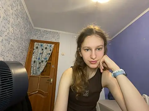 Snapshot of Eva_Angel3 chatting on 06-16-26, 06:08 Eva Angel3 online show from 06-16-26, 06:08
