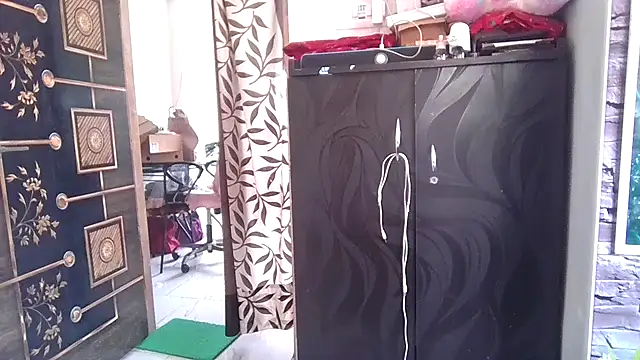 Snapshot of sexy-honey09 chatting on 02-19-26, 05:48 sexy-honey09 online show from 02-19-26, 05:48