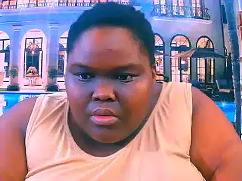 EbonyHotBuns online show from 06-05-26, 06:52