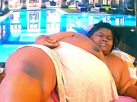 EbonyHotBuns online show from 03-12-26, 09:13