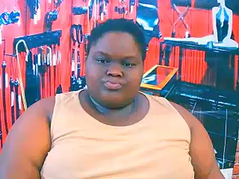 EbonyHotBuns online show from 10-29-25, 09:30