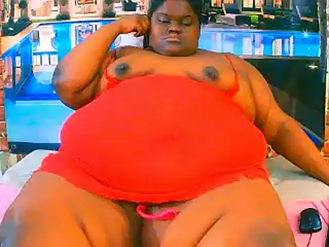 EbonyHotBuns online show from 05-14-26, 06:54