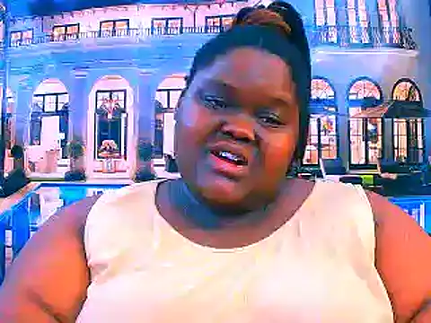 EbonyHotBuns online show from 04-29-26, 06:14