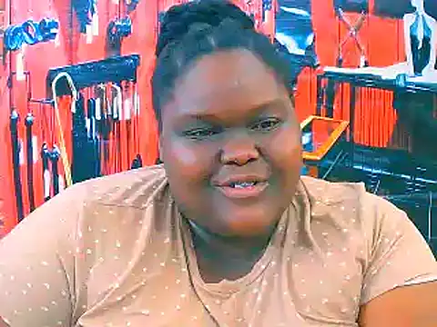 EbonyHotBuns online show from 11-17-25, 10:14