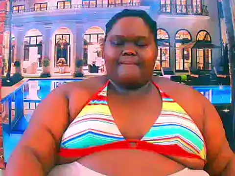 EbonyHotBuns online show from 05-13-26, 06:48