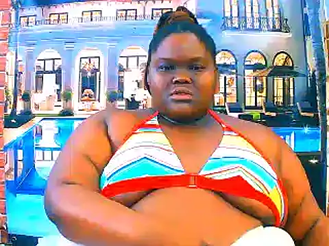 EbonyHotBuns online show from 04-07-26, 06:32