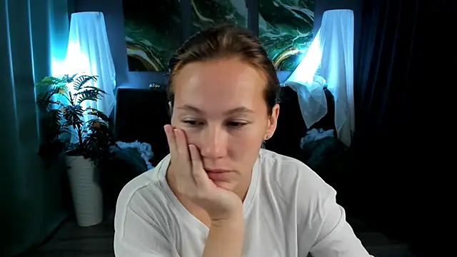 MichelleOrtis online show from 11-08-25, 11:52