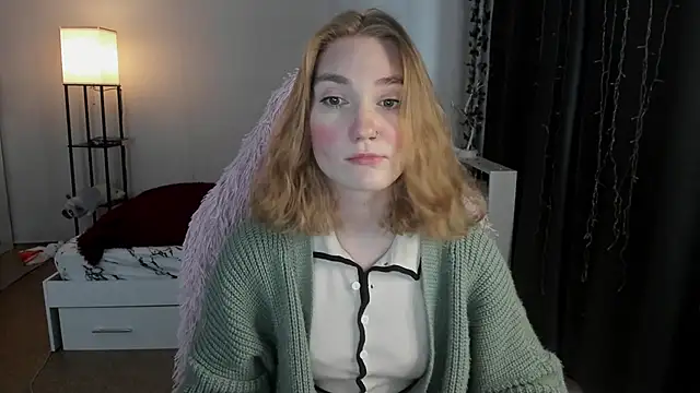 ReddHotPipper online show from 10-17-25, 02:48