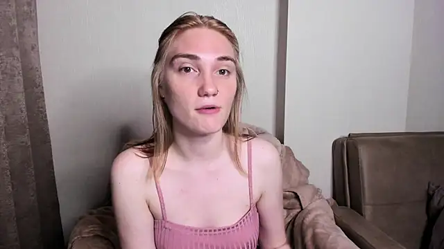 ReddHotPipper online show from 07-13-26, 03:17