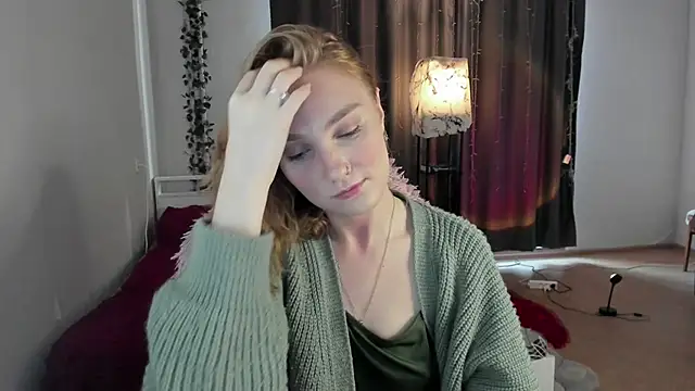 ReddHotPipper online show from 09-11-25, 02:22