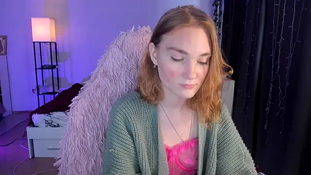 ReddHotPipper online show from 10-19-25, 03:09