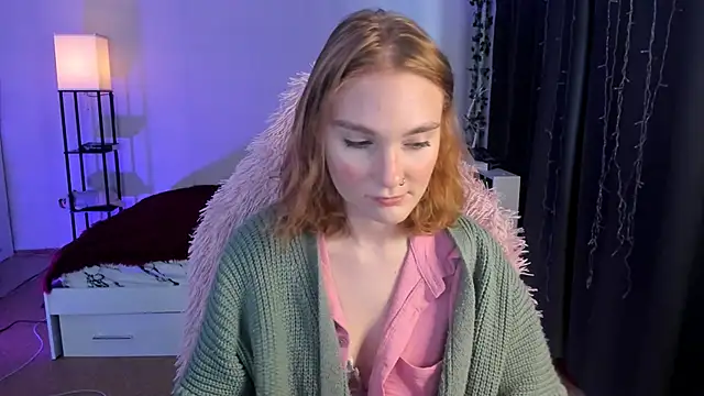 ReddHotPipper online show from 10-18-25, 02:46