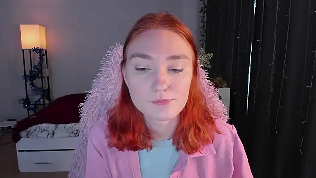 ReddHotPipper online show from 12-23-25, 03:50