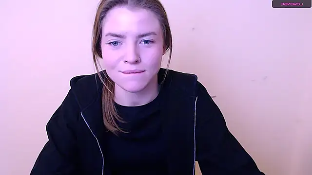 Snapshot of MissOliviaa_ chatting on 01-16-25, 11:37 MissOliviaa  online show from 01-16-25, 11:37