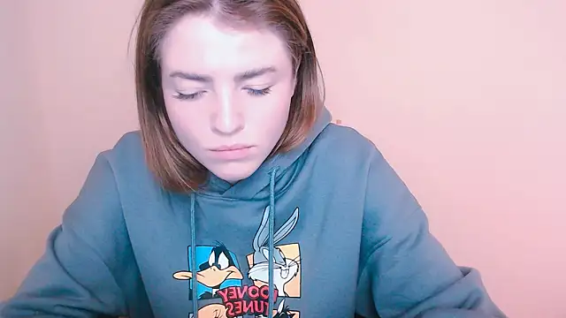 Snapshot of MissOliviaa_ chatting on 01-15-25, 11:43 MissOliviaa  online show from 01-15-25, 11:43