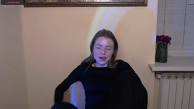 Snapshot of MissOliviaa_ chatting on 10-29-25, 07:29 MissOliviaa  online show from 10-29-25, 07:29