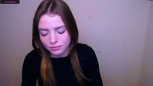 Snapshot of MissOliviaa_ chatting on 02-16-25, 07:48 MissOliviaa  online show from 02-16-25, 07:48