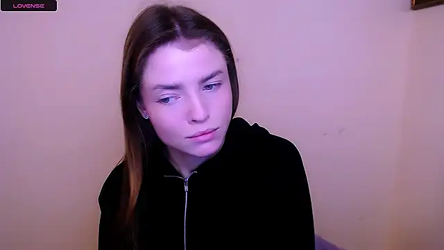 Snapshot of MissOliviaa_ chatting on 01-30-25, 09:47 MissOliviaa  online show from 01-30-25, 09:47