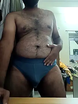 Snapshot of nick05inch chatting on 06-09-26, 12:17 nick05inch online show from 06-09-26, 12:17