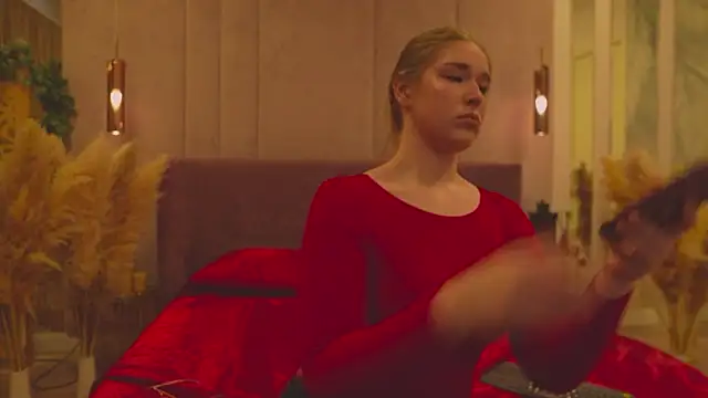 Smiley Mia online show from 04-02-26, 05:03