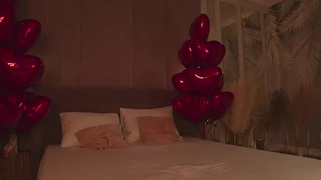 Smiley Mia online show from 02-09-26, 05:05