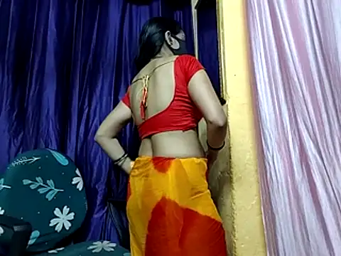 poojaxxx65 online show from 03-10-26, 10:58