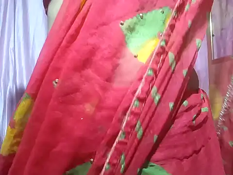 Snapshot of poojaxxx65 chatting on 03-19-25, 03:52 poojaxxx65 online show from 03-19-25, 03:52