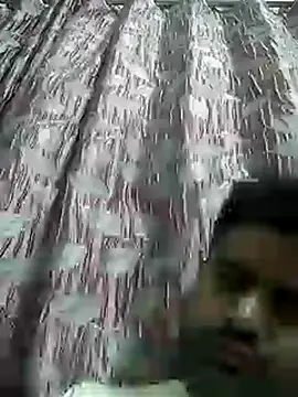 Snapshot of Happyman300 chatting on 09-14-25, 09:37 Happyman300 online show from 09-14-25, 09:37