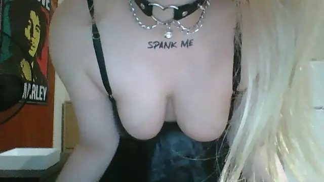 420queenxo online show from 12-27-24, 08:07