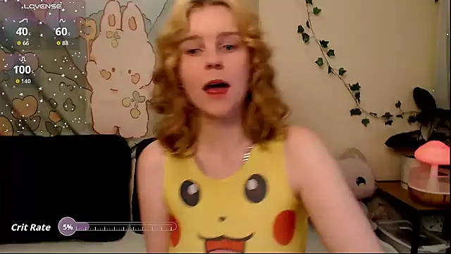 Moona xx online show from 05-12-26, 10:49