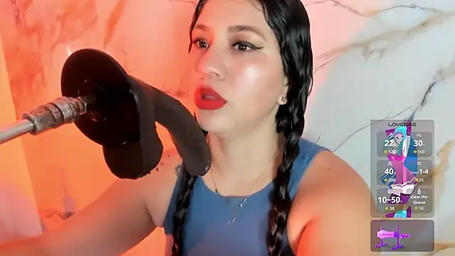 hade cute online show from 05-17-26, 04:51