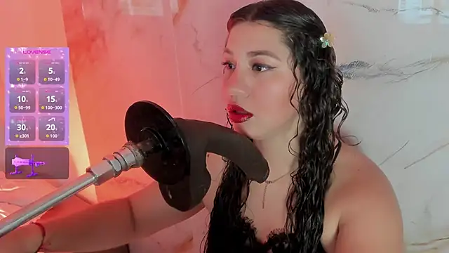 hade cute online show from 11-14-25, 04:54