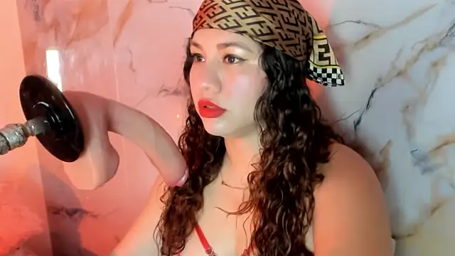 hade cute online show from 05-26-26, 02:26