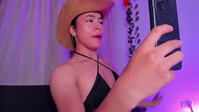 Little michell online show from 10-15-25, 04:00