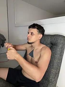 ArturoDelgado1 online show from 03-25-26, 03:00