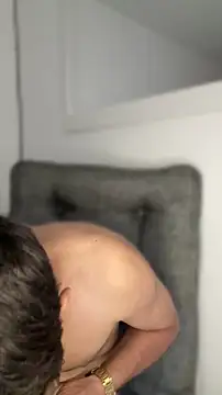 ArturoDelgado1 online show from 04-08-26, 05:47