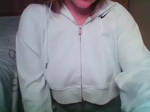 Evasapples online show from 09-23-25, 09:00