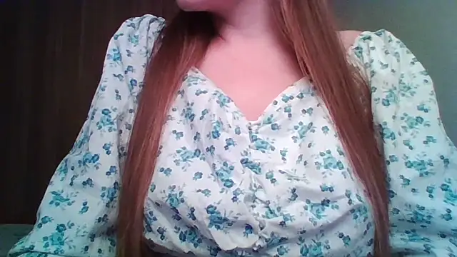 Snapshot of Evasapples chatting on 06-21-26, 06:25 Evasapples online show from 06-21-26, 06:25