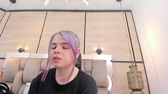 dorothy vegga online show from 03-03-26, 03:24