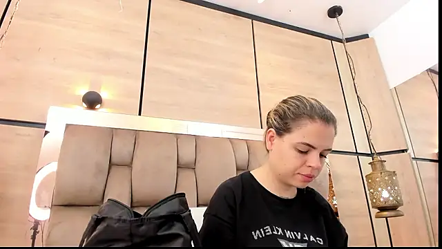 dorothy vegga online show from 02-23-26, 03:41