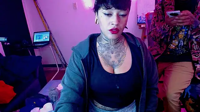 tatouagendecouple online show from 09-09-25, 07:18