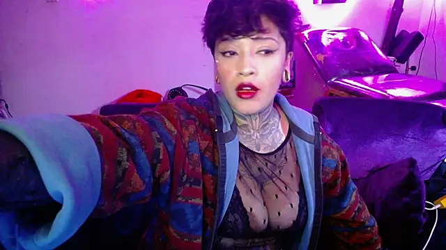 tatouagendecouple online show from 09-10-25, 04:00