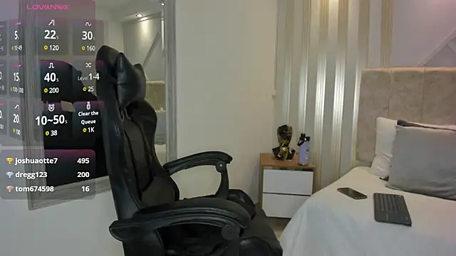 Tayra Pradit online show from 03-17-25, 12:42