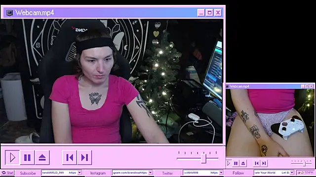 Snapshot of BrandiWRLD_999 chatting on 01-09-25, 11:56 BrandiWRLD 999 online show from 01-09-25, 11:56