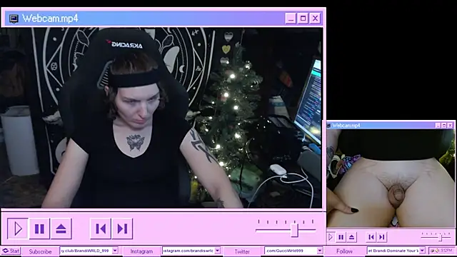 Snapshot of BrandiWRLD_999 chatting on 01-11-25, 03:13 BrandiWRLD 999 online show from 01-11-25, 03:13