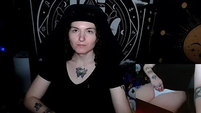 Snapshot of BrandiWRLD_999 chatting on 10-01-25, 09:07 BrandiWRLD 999 online show from 10-01-25, 09:07