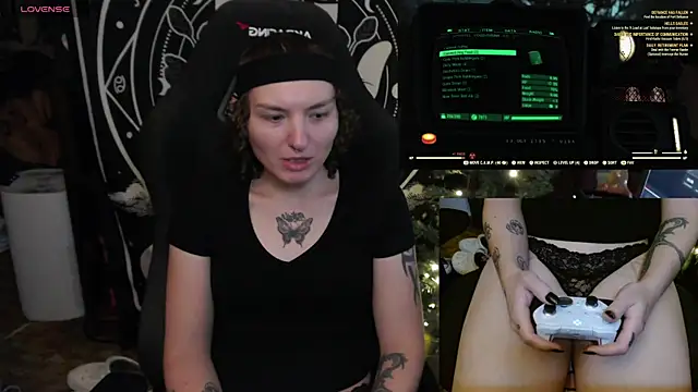 Snapshot of BrandiWRLD_999 chatting on 01-16-25, 07:10 BrandiWRLD 999 online show from 01-16-25, 07:10