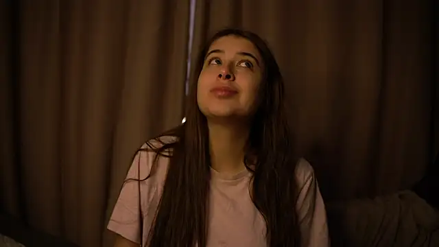 elisa moon online show from 12-16-25, 08:51